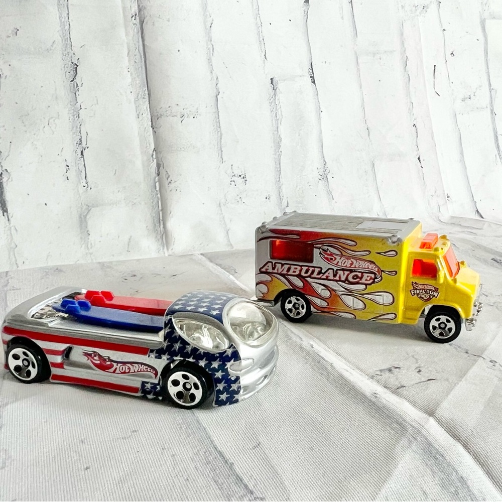 Hot Wheels Ambulance and Patriotic Truck